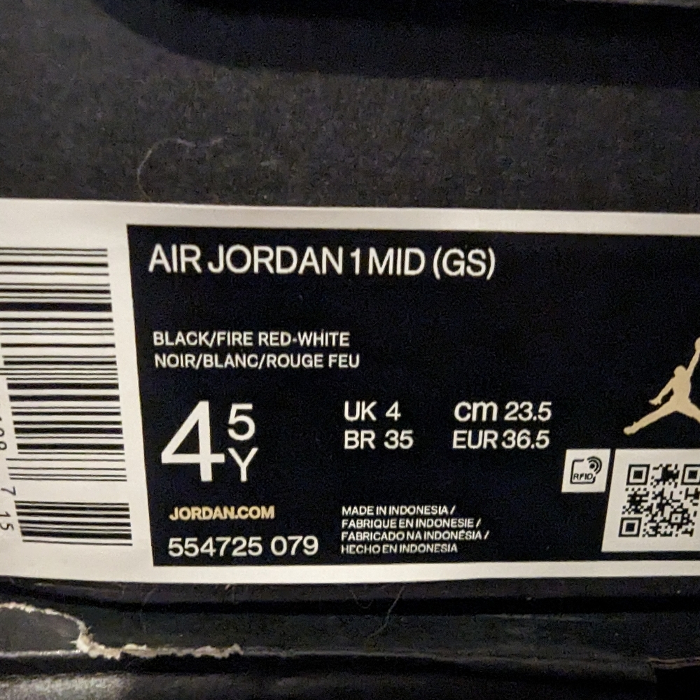 Jordan 1 Mid White Black Red